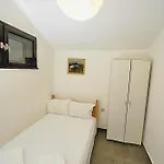 Ferienhaus пе́трови Ribarica
