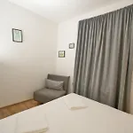 Ferienhaus пе́трови Ribarica