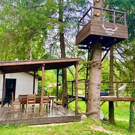 пе́трови Сasa de vacaciones Ribaritsa