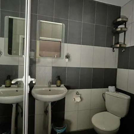 пе́трови Ribarica