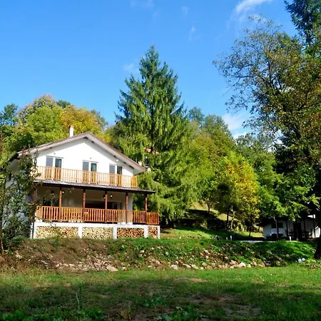 пе́трови Casa vacanze *