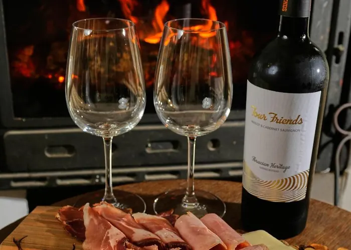 度假居 пе́трови